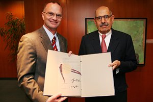 US AP Schulte-ElBaradei