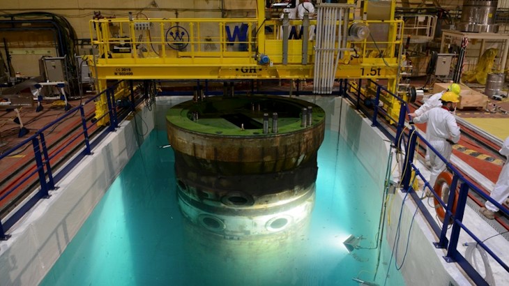 Pressure vessel segmented at Bohunice