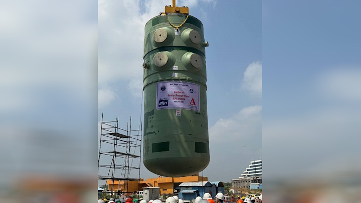Pressure vessel in place at Indian plant