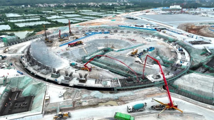 Foundation in place for first mega cooling tower at Lianjiang