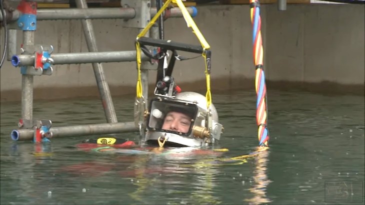 Dive team enters Sellafield pond