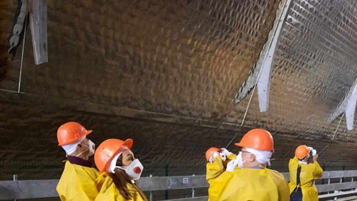 EBRD representatives inspect Chernobyl shelter damage