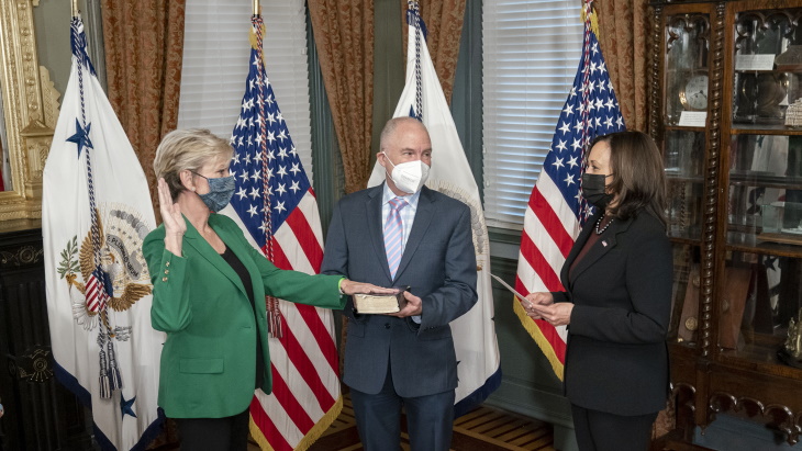 Granholm becomes US energy secretary