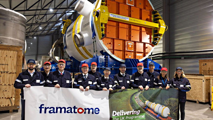 Reactor vessel completed for Hinkley Point C's second unit