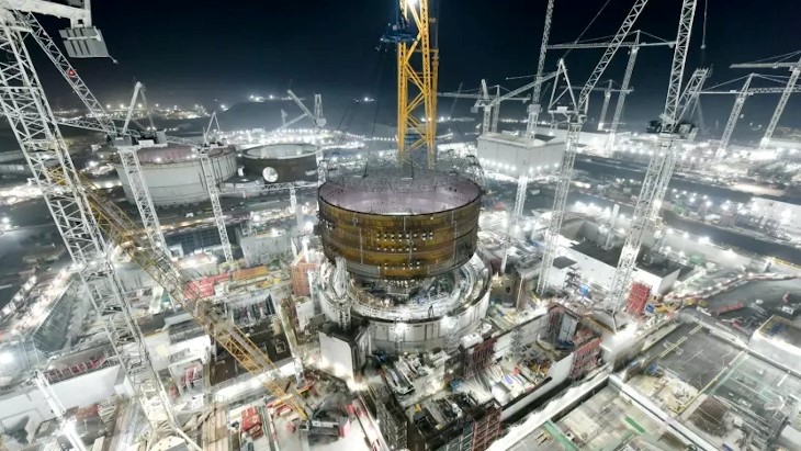 Major lift completed at second Hinkley Point C unit