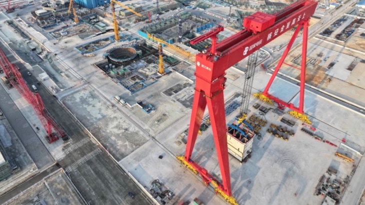 Largest module installed at second Lianjiang unit