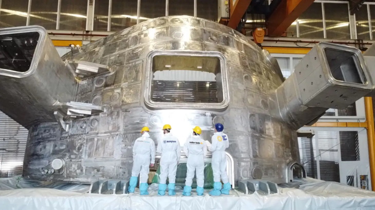 Europe completes manufacture of second ITER vessel sector