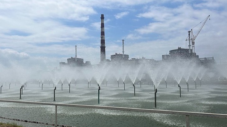 IAEA staff get access to roof of Zaporizhzhia unit 2