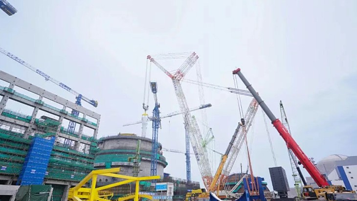 Zhangzhou 3's steam generators lifted into place