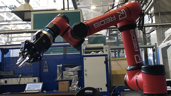 Rosatom using collaborative robot welder for experimental design work