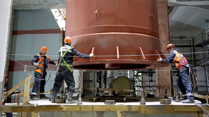 Key equipment installed in BREST-OD-300 turbine hall